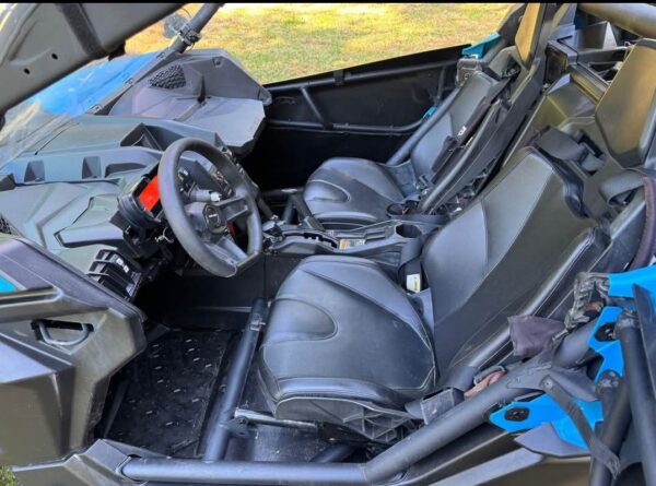 2021 Can am  X3 turbo - Image 2